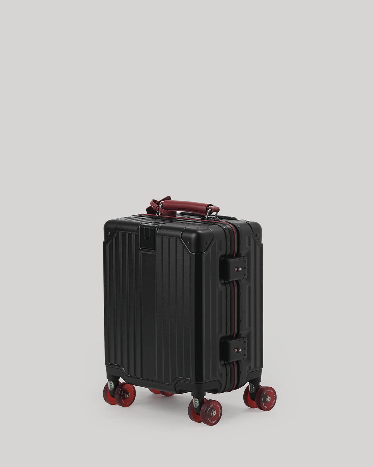 14" Spinner | Black Burgundy