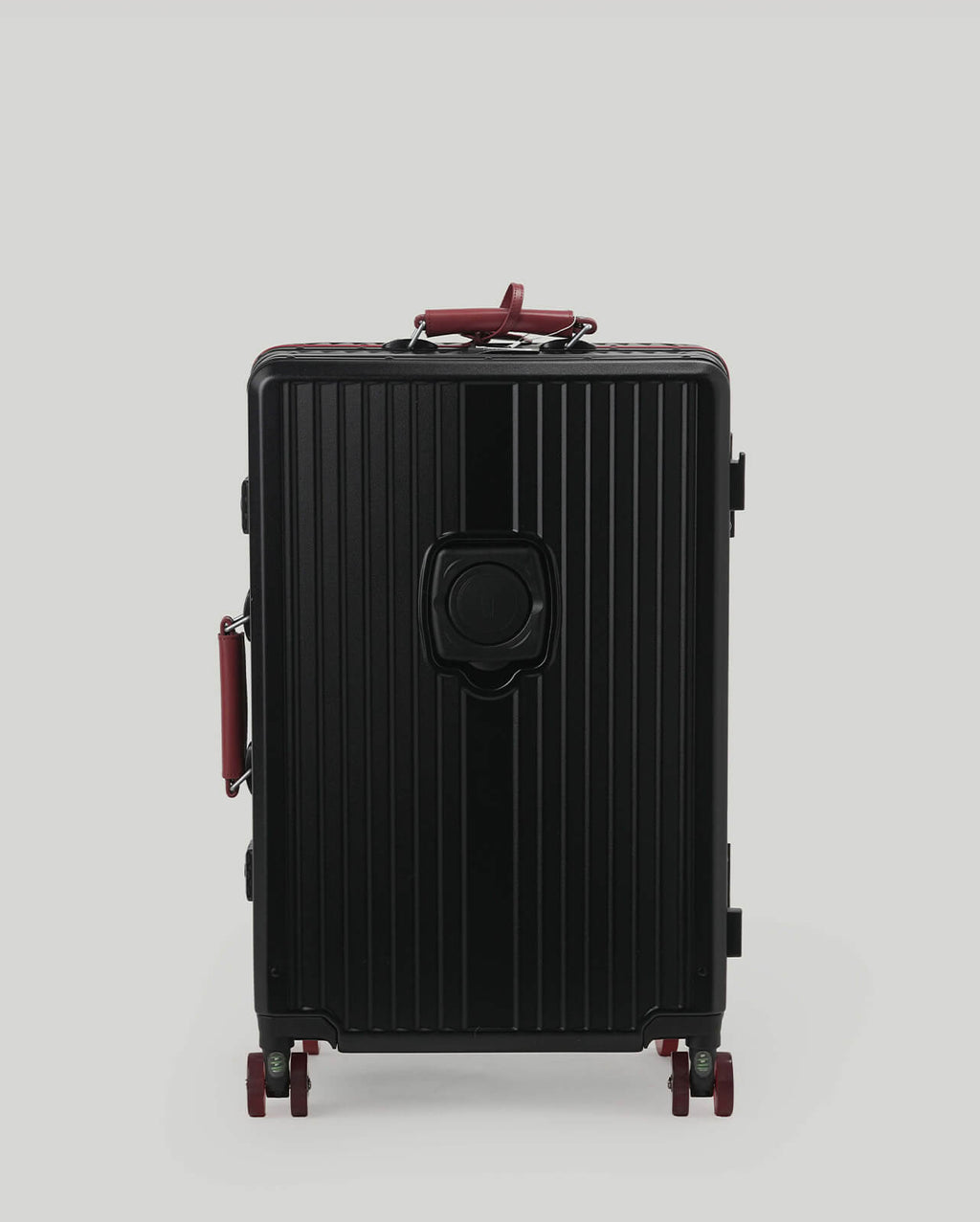 24" Check-In | Black Burgundy