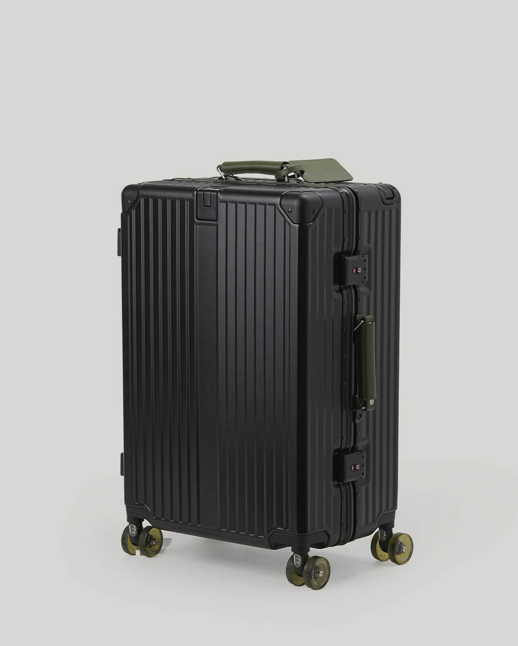 24" Check-In | Black Green