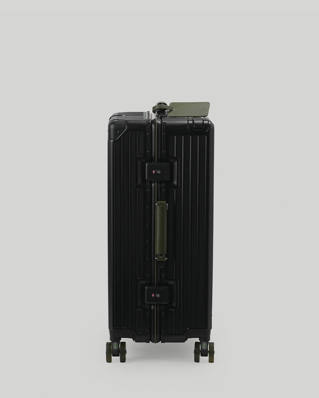 24" Check-In | Black Green