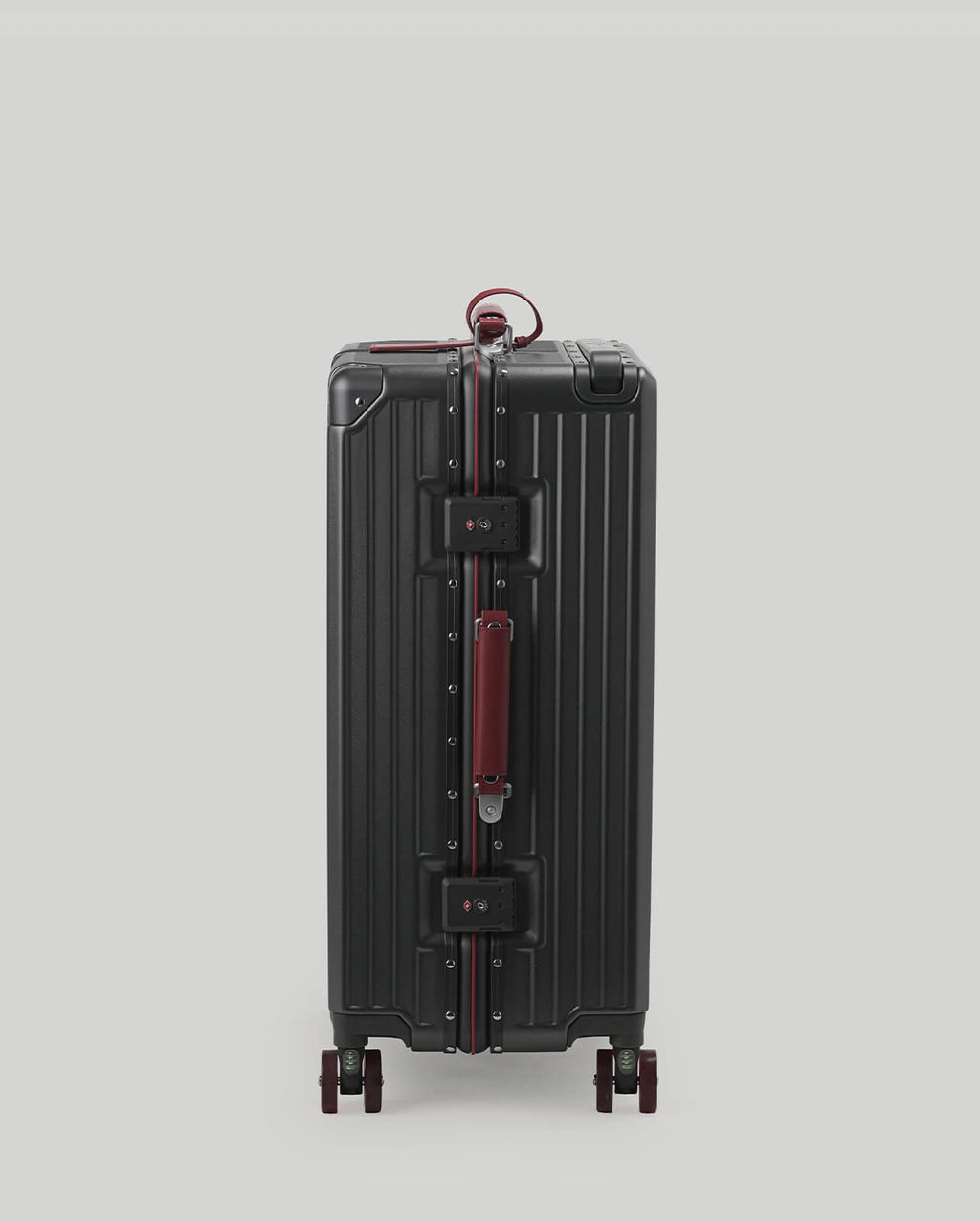 24" Check-In | Grey Burgundy