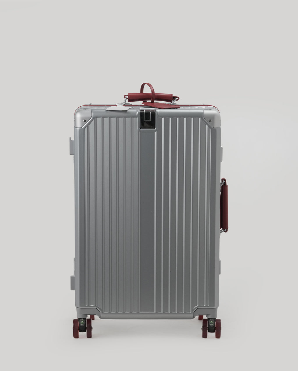 24" Check-In | Silver Burgundy