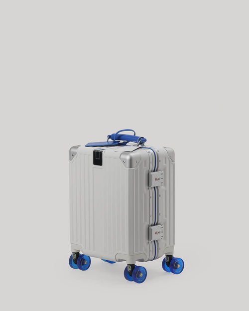 14" Spinner | White Blue