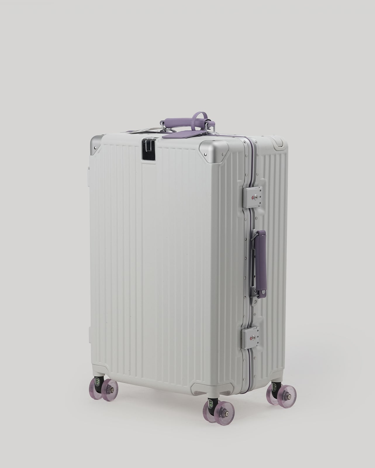 24" Check-In | White Purple
