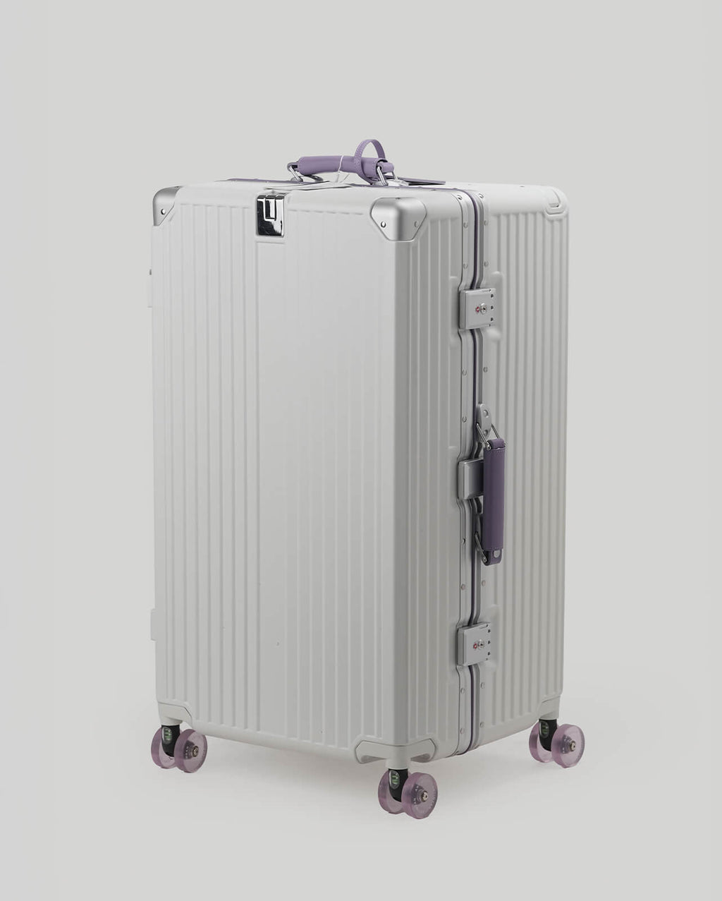 30" Check-In | White Purple