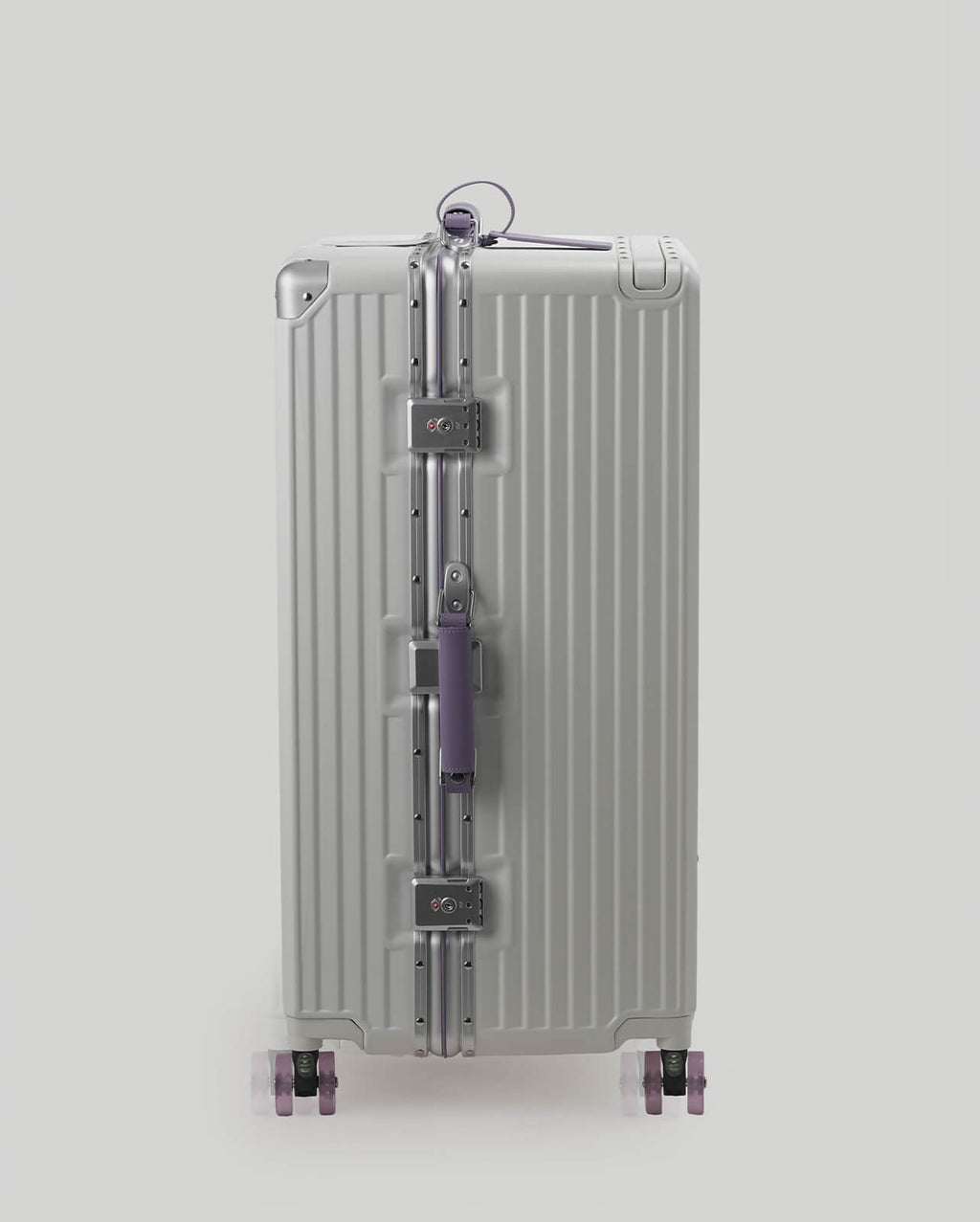 30" Check-In | White Purple