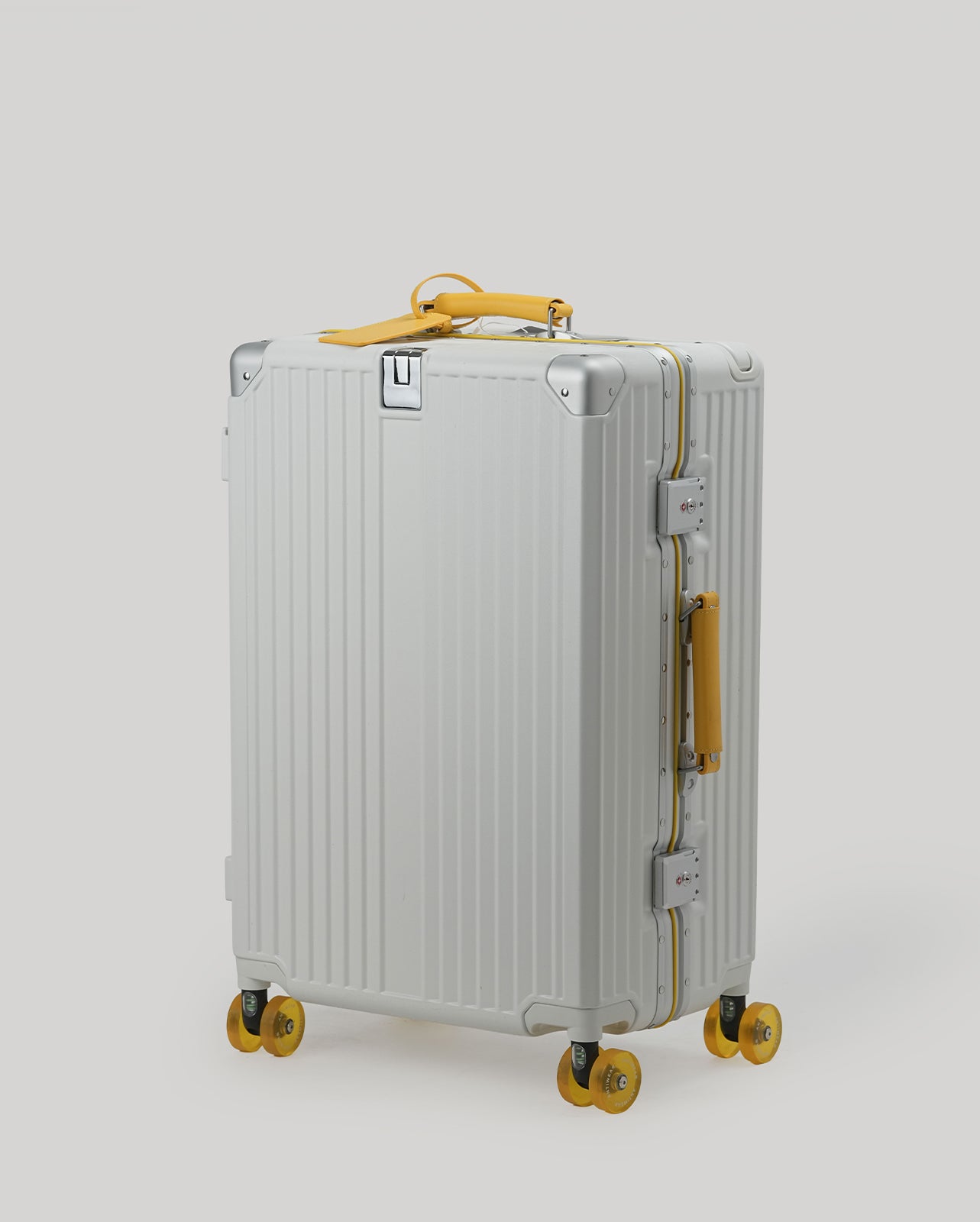 24" Check-In | White Yellow