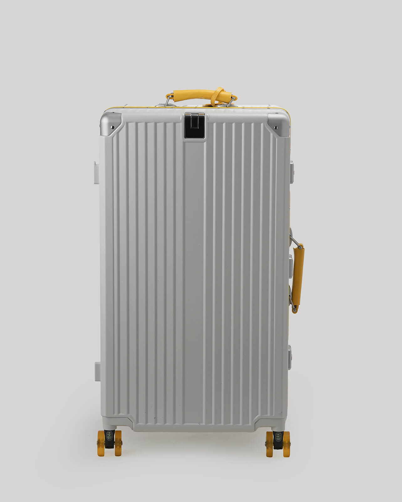 30" Check-In | White Yellow